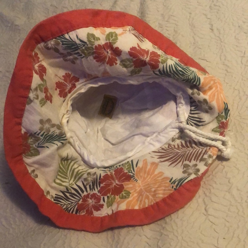 Bucket hat - Picture 3 of 3